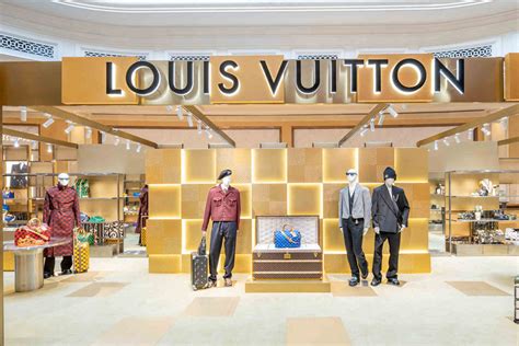 lv 澳门|路易威登澳門壹號廣場店 .